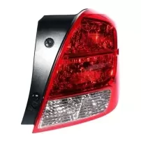 Farol Derecho Para Chevrolet Tracker
