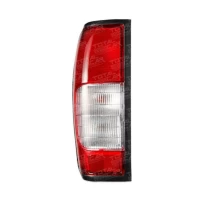 Farol Trasero Para Nissan D22