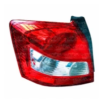 Farol Trasero Derecho Para Suzuki Dzire 2013-2017 1.2 K12m