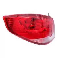 Farol Trasero Izquierdo Para Chevrolet Sail 1.5 2016 2018