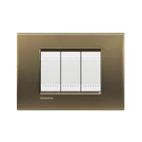 placa rectangular 3 modelo living light. terminacion bronce bticino ref lna4803bz