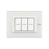 placa 3 modulos. color blanco cristal blanco modelo axolute bticino ref ha4803vbb