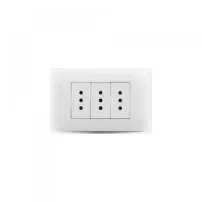 enchufe triple 10a 250v blanco lexo