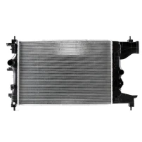 Radiador Motor Para Chevrolet Cruze 2010 2017 1.8
