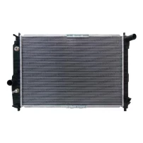 Radiador De Agua Para Chevrolet Aveo 2004 2009