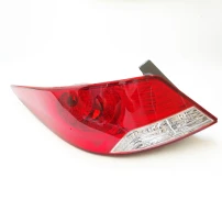 Farol Trasero Izquierdo Para Hyundai I10
