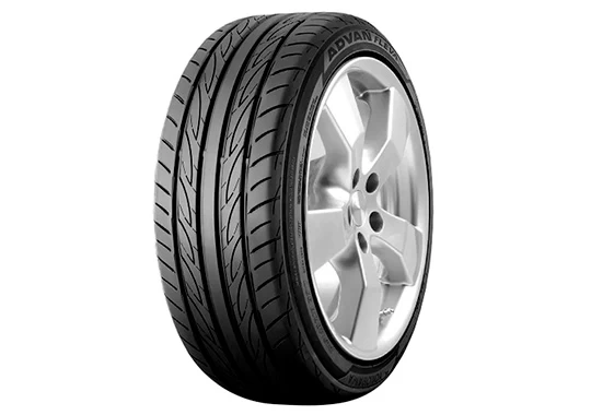 Neumatico 255/40 r17 yokohama v701 94w