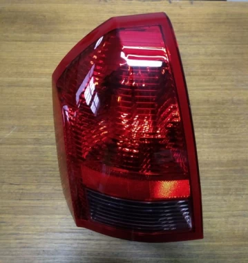 Farol Izquierdo Para CHRYSLER 300