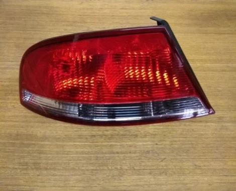 Farol Izquierdo Para CHRYSLER SEBRING