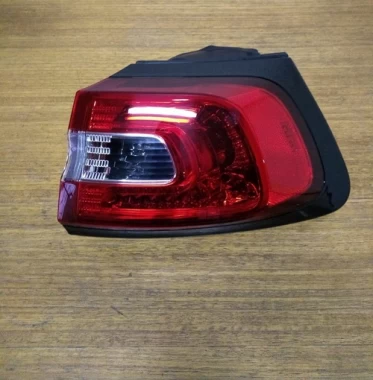 Farol Derecho Para JEEP CHEROKEE