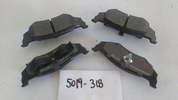 Pastilla De Freno Trasera Para CHRYSLER NEON