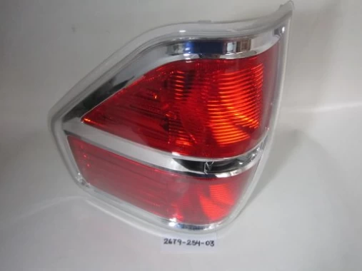 Farol Derecho Para FORD F150