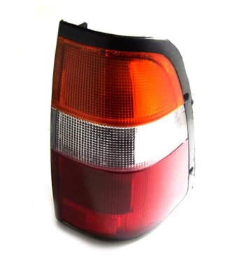 Farol Derecho Para CHEVROLET LUV