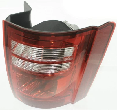 Farol Derecho Para DODGE RAM 2009-2013 - Faroles | ClickRepuestos