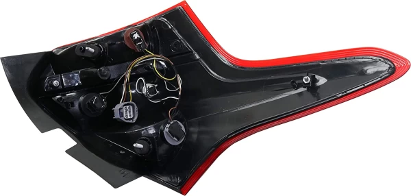 Farol Izquierdo Para FORD FOCUS 2015 - Faroles | ClickRepuestos