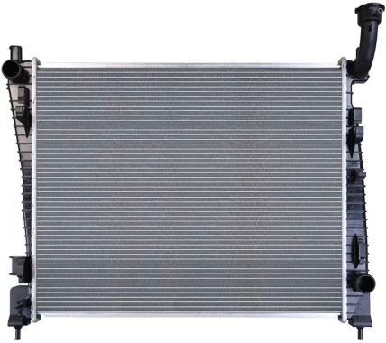 Radiador para jeep grand cherokee 2012 2021 v8 6.4l Radiador para jeep grand cherokee 2012 2021 v8 6.4l