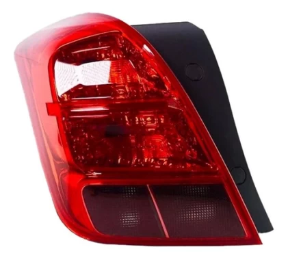 Farol Trasero Izquierdo Para Chevrolet Tracker 2013 2017