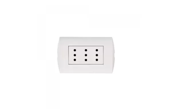 Enchufe Triple 10a - Bticino Ref Ae2113e3b