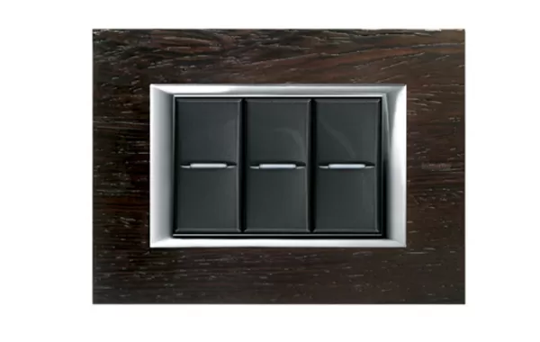 Placa 3 Modelos. Color Madera - Wenge Modelo Axolute Bticino Ref Ha4803lwe