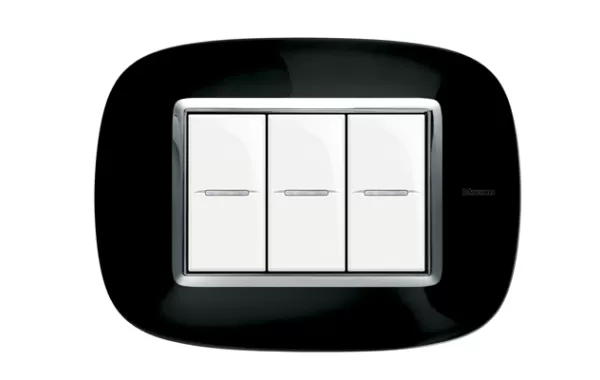Placa 3 Modulos Color Negro Solido Modelo Eliptica Bticino Ref Hb4803nr