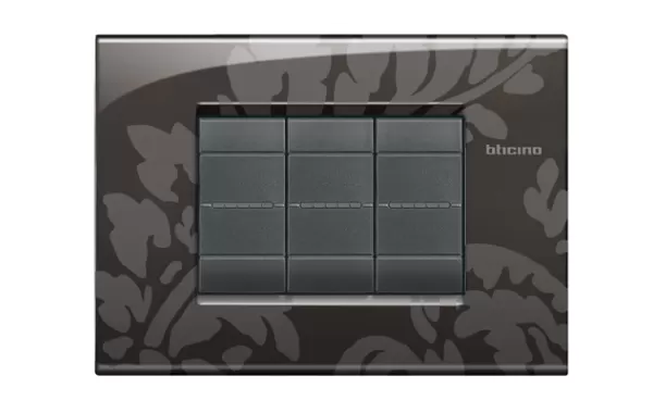 Placa Air 3 Modelo Color Ramage Modelo Living Light Bticino Cod Ref Lnc4803rm