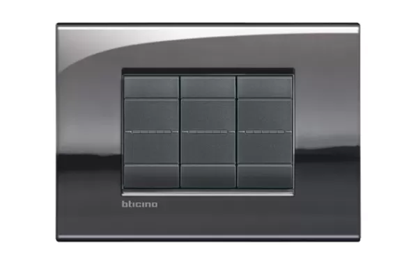 Placa Air 3 Modulos Color Peltre Modelo Living Light Bticino Ref Lnc4803pt