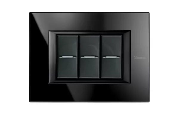 Placa 3 Modulos. Color Vidrio Nighter Modelo Axolute Bticino Ref Ha4803vnb