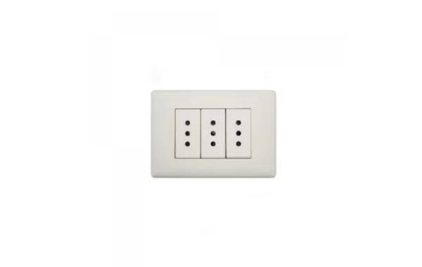 Enchufe Triple Blanco 10a