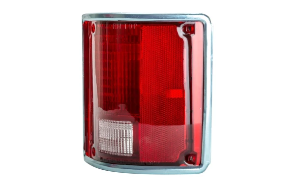 Farol FAROL TRASERO IZQ. CROMADO C-10   78-91 Izquierdo