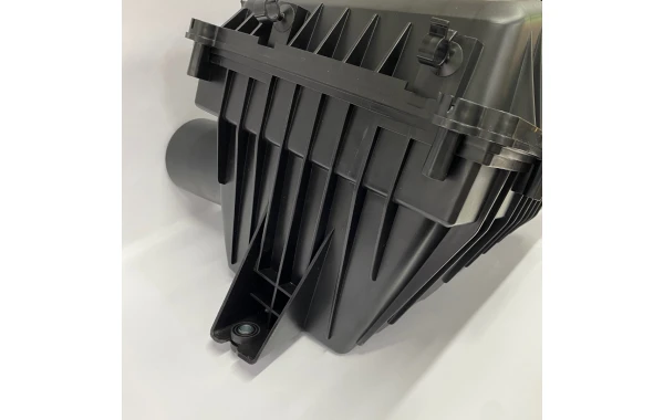 Porta Filtro Aire Para MAXUS T60 2017-2024 2.8 SC28R136Q4 - Porta Filtro Aire | ClickRepuestos