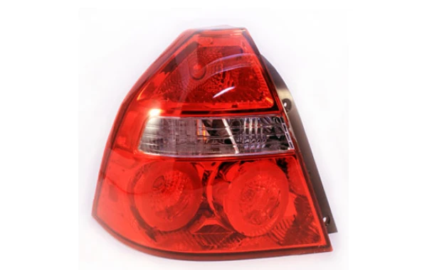 Farol T Av 07/.. Sedan Lh