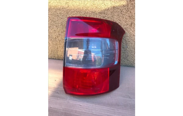 Farol Trasero Izquierdo Para CHEVROLET MONTANA