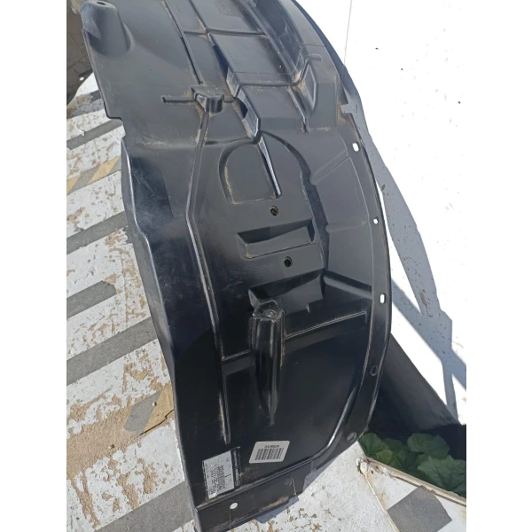 Guardafango Delantero Derecho Para Mazda Bt50 Up0812