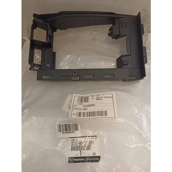Bisel Panel De Instrumento Para Mazda Bt50 Up0812