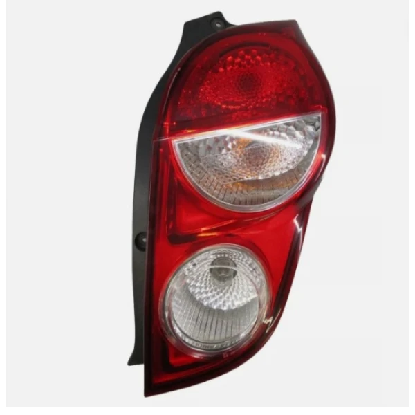Farol Trasero Derecho Para Chevrolet Spark Gt 2013 2017 1.2